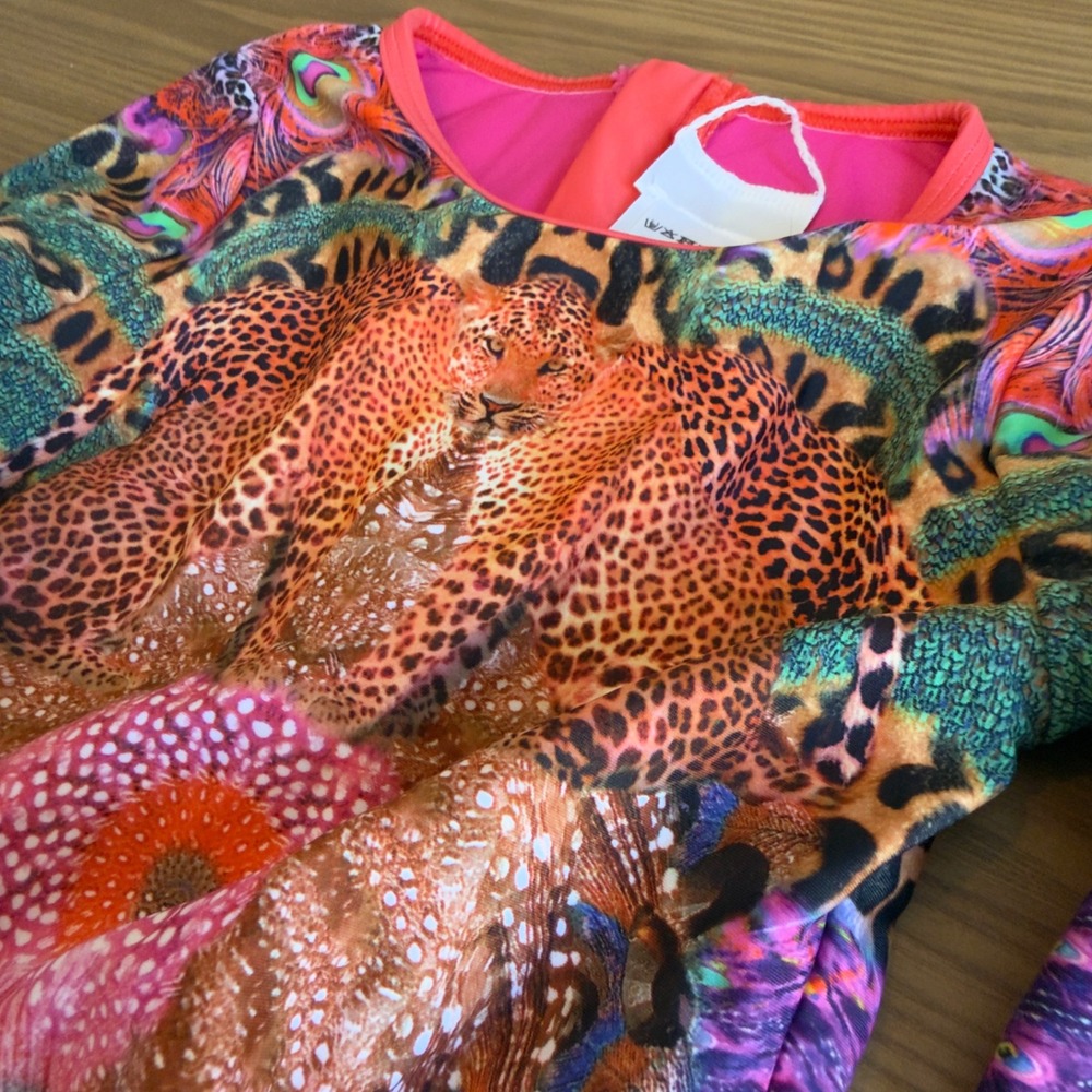 Camilla Kids Mila Multicolor Leopard Print Long Sleeve One Piece Swimsuit Size 6 - Picture 4 of 9